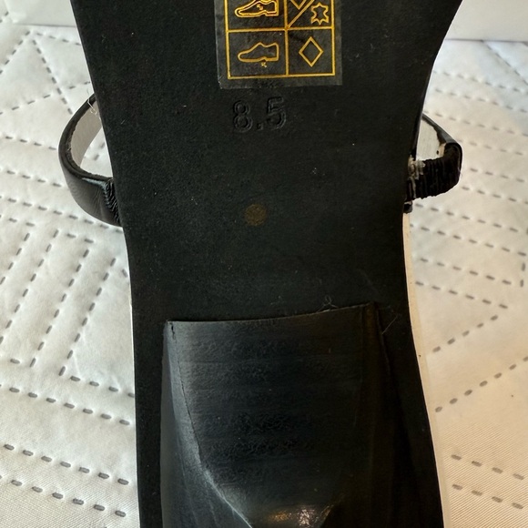 Jeffrey Campbell Free People Phosphorus Toe Ring Kitten Heel Sandals Size 8.5 - Picture 9 of 12